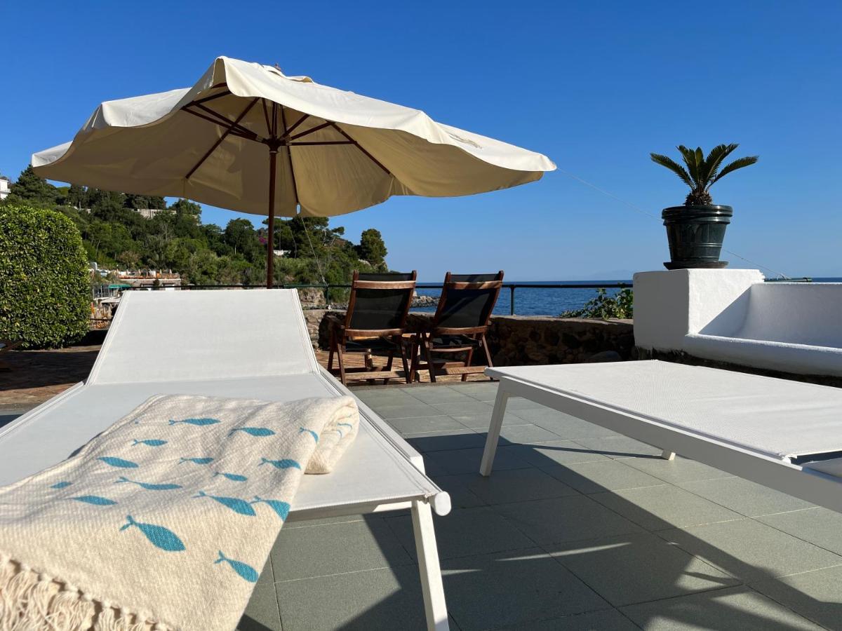 Nelinda Waterfront Accommodation Casamicciola Terme Exteriör bild